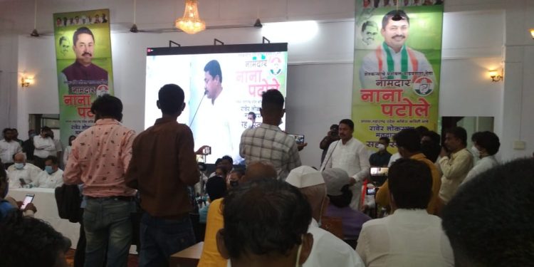 दुसऱ्याचे जीव वाचवण्याचे काम कॉंग्रेसच्या कोरोना योद्ध्यांनी केलं ; नाना पटोले