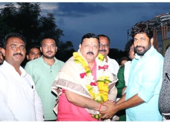 भुसावळचे माजी नगराध्यक्ष अनिल चौधरींचा प्रहार जनशक्ती पक्षात प्रवेश