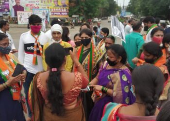 भाजपाचा चक्काजाम…!! की सेल्फी पॉईंट…?