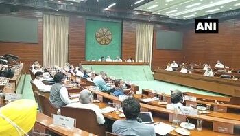 अधिवेशनाच्या पार्श्वभूमीवर सर्वपक्षीय बैठक