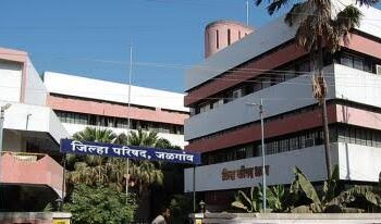 जि . प मध्ये अनेक अधिकाऱ्यांची रिक्तपदे… नवीन अधिकाऱ्यांची प्रतीक्षा !