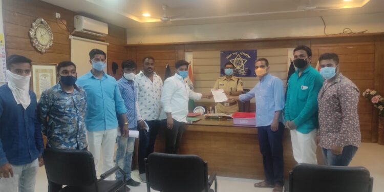 एमपीएससी परीक्षे बाबदत भाजपच्या युवा मोर्चाचे आंदोलन