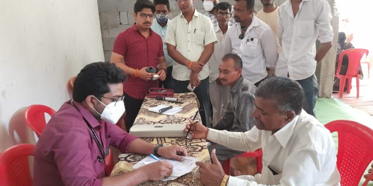 शेंदुर्णी येथे आरोग्य शिबिरात १५७ रुग्णांनी घेतला लाभ