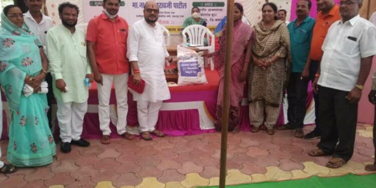 आदिवासींच्या विकासासाठी शासन खंबीरपणे पाठीशी – ना. गुलाबराव पाटील