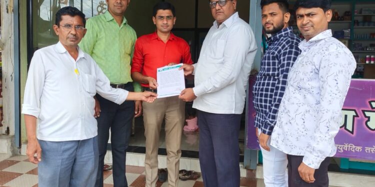 तारादूतांच्या आत्मक्लेश आंदोलनाला स्वतंत्र भारत पक्षाचा पाठिंबा