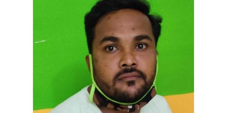 लिपिकाला अडीच हजाराची लाच घेतांना रंगेहात पकडले.