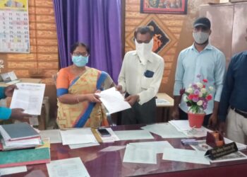 खाजगी विना अनुदानित शाळांचे विविध मागण्यांचे निवेदन