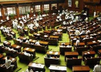 लोकसभा राज्यसभेत आठवडाभरानंतरही गोंधळ कायम, दोन्ही सभा दुसऱ्यांदा तहकूब