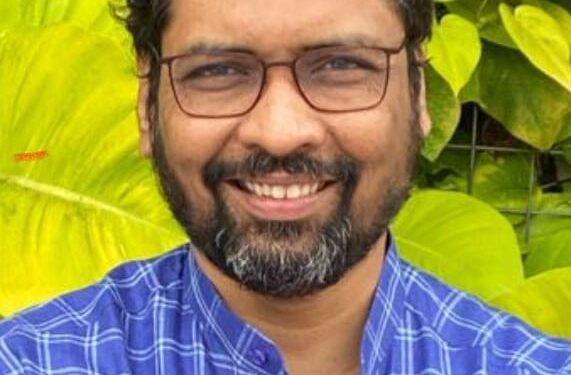 ‘मुख्यमंत्र्यांनी लोकलचा प्रश्न अवघड केला’ केशव उपाध्ये यांची टीका 