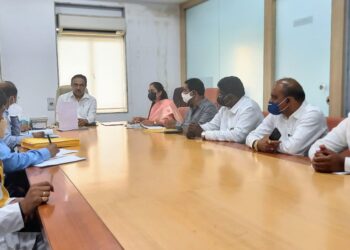 मुक्ताईनगर विधानसभा मतदारसंघातील उपसा सिंचन योजनांची आढावा बैठक संपन्न