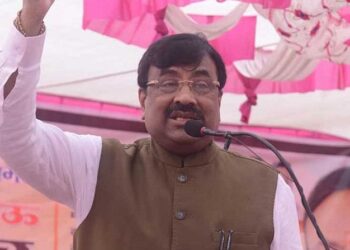 सुधीर मुनगंटीवारांचा राज्य सरकारला टोला; म्हणाले मदिरालयांवर ज्यांचा…!