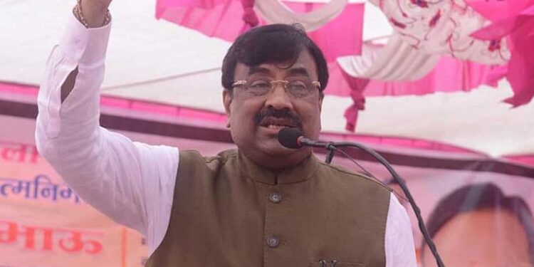 सुधीर मुनगंटीवारांचा राज्य सरकारला टोला; म्हणाले मदिरालयांवर ज्यांचा…!