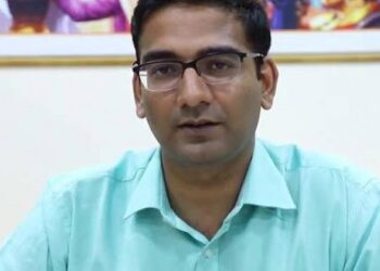 जिल्ह्यातील जातीवाचक गाव आणि त्यांची नावे तातडीने बदल करा – जिल्हाधिकारी