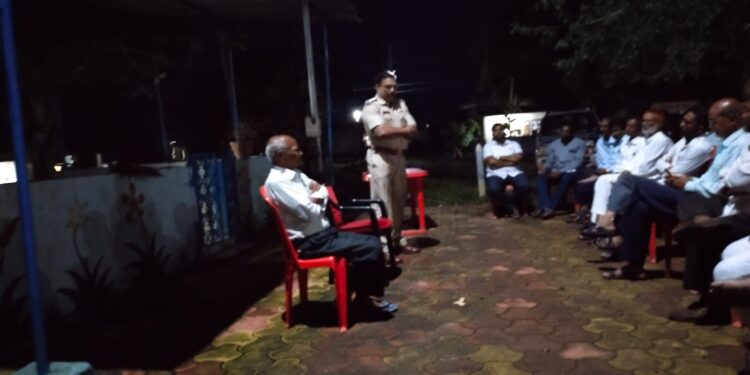 आगामी गणेशोत्सव नियमाचे पालन करून सण शांततेत साजरा करा : पोलीस निरीक्षक अरुण धनवडे