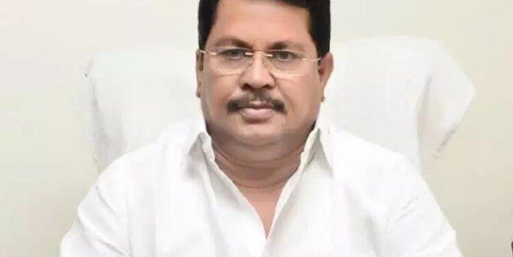 शेतकऱ्यांची आत्महत्या वाढण्याची भीती – विजय वडेट्टीवार