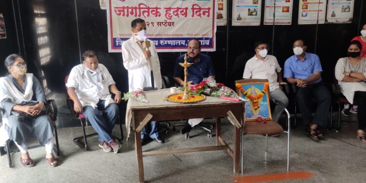धूम्रपानापासून दूर रहावे – डॉ. मिलिंद फुलपाटील