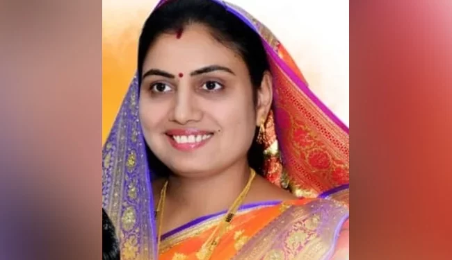 एलईडी पतदिव्यांमुळे मनपाची ५० टक्के वीज बचत – महापौर जयश्री महाजन