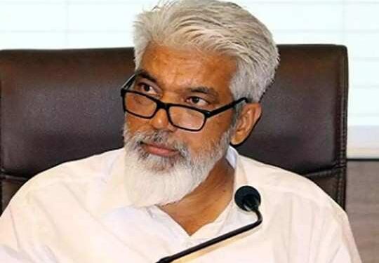 शेतकऱ्यांचे अतिवृष्टीमुळे झालेल्या नुकसानीची कृषी मंत्री दादासाहेब भुसे करणार पाहणी !