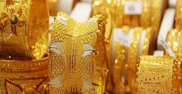 खुशखबर! सोने-चांदीच्या भावात घसरण; जाणून घ्या, प्रति तोळ्याचा भाव