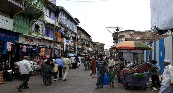 येवल्यात महाराष्ट्र बंदकडे व्यापाऱ्यांनी फिरवली पाठ ….