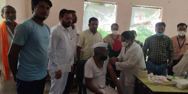 भवरखेडे येथे लसीकरण उत्साहात