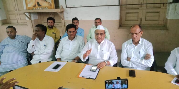 लखीमपूर घटनेविरोधात महाविकास आघाडीची सोमवारी ‘महाराष्ट्र बंद’ची हाक….