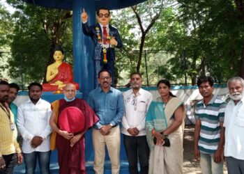 भाजपा जिल्हा महानगरतर्फे 65 वा धम्मचक्र प्रवर्तक दिन साजरा…