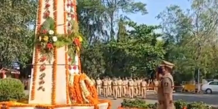 जळगाव येथे पोलीस शहीद दिनानिमित्त हुतात्म्यांना आदरांजली…