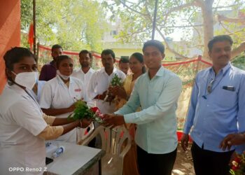 भारतीय जनता युवा मोर्चातर्फे परिचारिकांचा सत्कार…