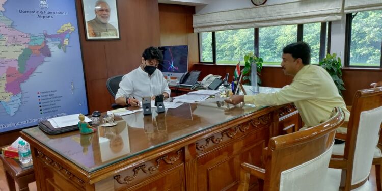 खा. उन्मेश पाटील यांची केंद्रीय नागरी उड्डयन मंत्री ज्योतिरादित्य शिंदेंसोबत चर्चा….