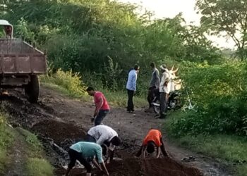 कंडारी येथील ग्रामस्थांच्या मदतीला धावून आले जिल्हा परिषद सदस्य प्रतापराव पाटील