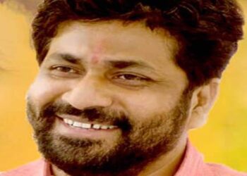 अमरावती जिल्हा बँक निवडणूकीत बच्चू कडूं समर्थकांचा जल्लोष