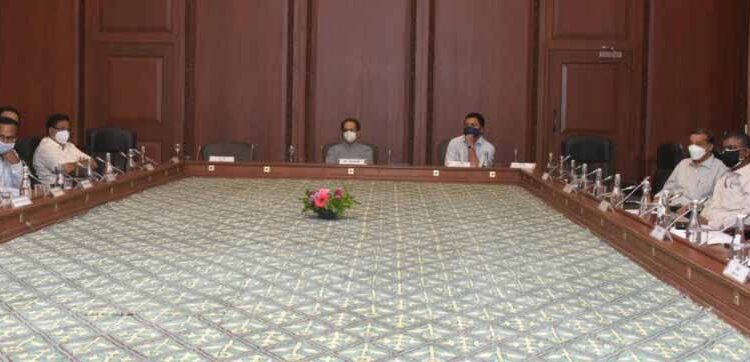 जिंजी किल्ल्याच्या संवर्धनासाठी सुकाणू समितीच्या बैठकीत राज्य शासनामार्फत ५० लाखाचा निधी मंजूर ….