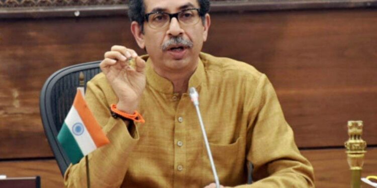 राजकारणात लांबलांब जीभा काढून बडबड करण्याची सवय; उद्धव ठाकरे यांचा विरोधकांना टोला