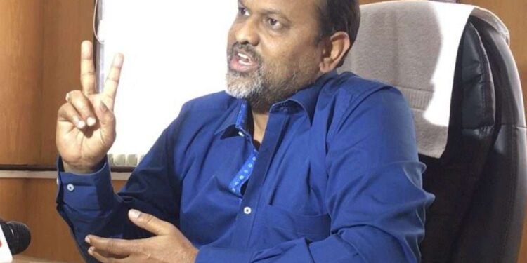 महादेव जानकर म्हणतात, भाऊ म्हणून पंकजा मुंडेंच्या कायम पाठीशी राहणार….