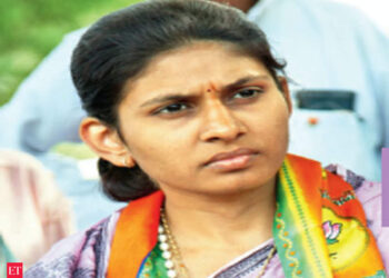 खा.रक्षा खडसे कडाडल्या…याला राज्यसरकार जबाबदार