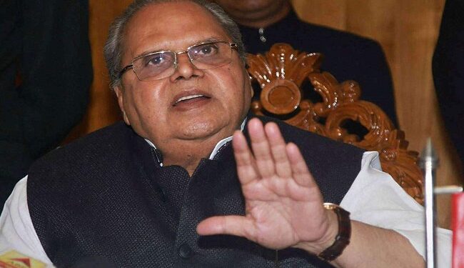 गोव्यासारखे निसर्गरम्य राज्य भ्रष्ट आणि गलथान कारभाराच्या दलदलीत; राज्यपाल मलिक यांचा गोवा सरकारवर भ्रष्टाचाराचा आरोप