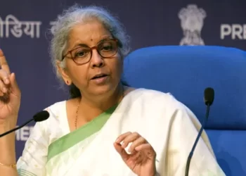 निर्मला सितारमण बँकांच्या प्रमुखांशी साधणार संवाद ; 15 दिवसांमध्ये 63,574 कोटींच्या कर्जाचे वाटप…