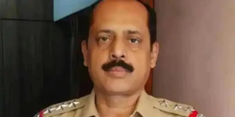 माजी पोलिस अधिकारी सचिन वाझेला आणखी 7 दिवसांची कोठडी…..