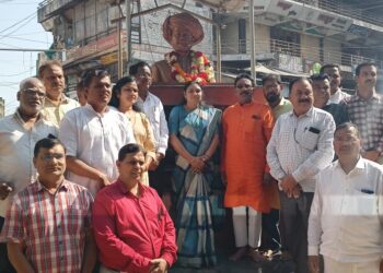 जळगाव शहर महानगरपालिका व विविध संघटनांतर्फे महात्मा ज्योतिबा फुले जयंती साजरी…