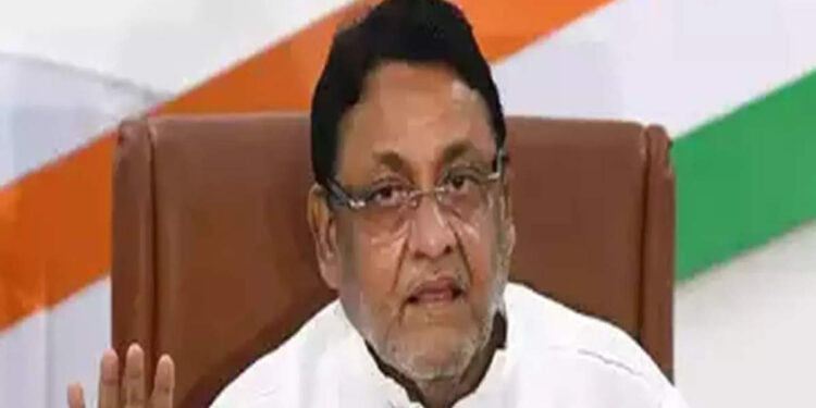 अंडरवर्ल्डशी संबंधित रियाज भाटी हा पंतप्रधान नरेंद्र मोदींपर्यंत कसा पोहोचला?; नवाब मलिकांचा सवाल