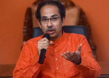 सर्वसामान्य माणूस या देशात काय करू शकतो हे आज सर्वानाच कळले; मुख्यमंत्री उद्धव ठाकरेंची मोदींना सरकारवर टीका…