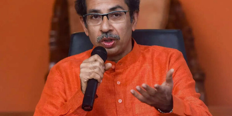 सर्वसामान्य माणूस या देशात काय करू शकतो हे आज सर्वानाच कळले; मुख्यमंत्री उद्धव ठाकरेंची मोदींना सरकारवर टीका…