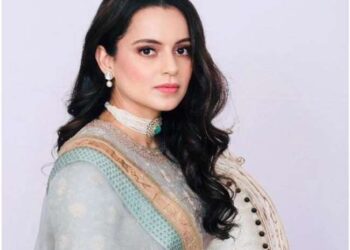 कंगनाविरोधात देशद्रोहाचा गुन्हा दाखल करण्याची मागणी…