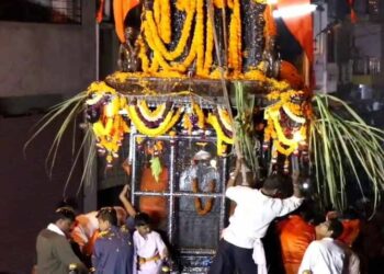 जळगाव येथे वहनोत्सवाला परवानगी, रथोत्सवासाठी प्रतीक्षा…