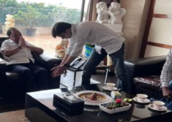 अशी चूक पुन्हा होणार नाही; निलेश साबळेंनी मागितली नारायण राणेंची माफी