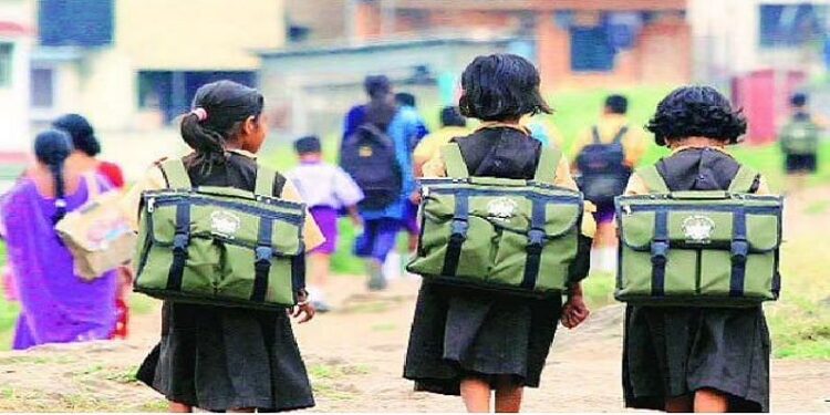 शहरी व ग्रामीण भागातील पहिली ते चौथीच्‍या एकूण २ हजार ५६३ शाळा सुरु……