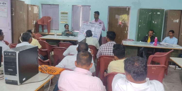 भडगाव तालुका तंबाखू मुक्त शाळेचा प्रथम क्रमांक आणू गटशिक्षणाधिकारी सचिन परदेशी