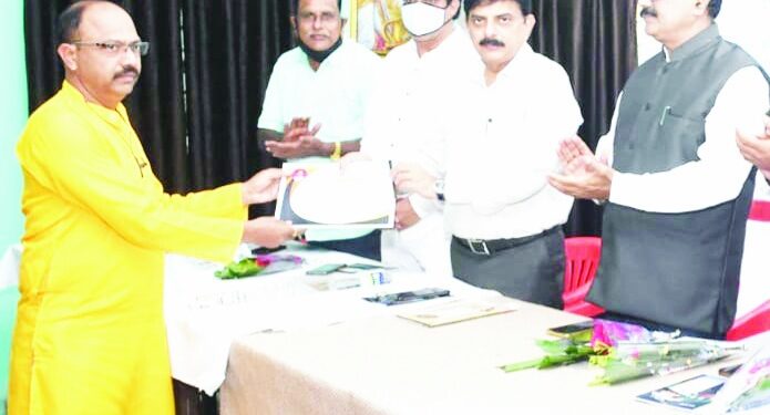 पत्रकारांनी समाजजागृतीसाठी सकारात्मक वृत्तांकन करावे – माजी मंत्री आ.सावकारे