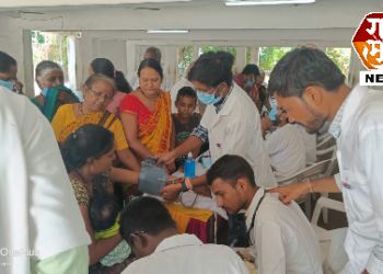 अखिल भारतीय विद्यार्थी परिषद मेडिव्हिजन जळगांव यांच्यामार्फत सेवावस्ती विभागात मोफत आरोग्य तपासणी शिबिर व ऋतूमती अभियान